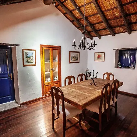 La Casa Rosa Nyaraló San Miguel de Abona