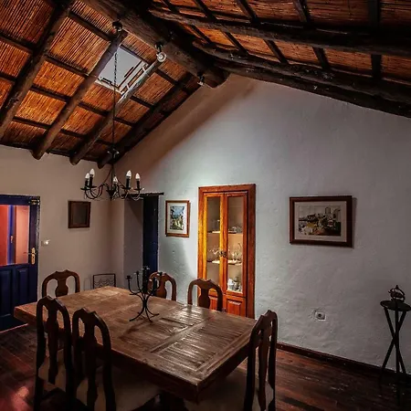 La Casa Rosa Nyaraló